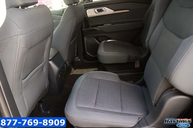Certified 2025 Ford Explorer Active RWD image 13