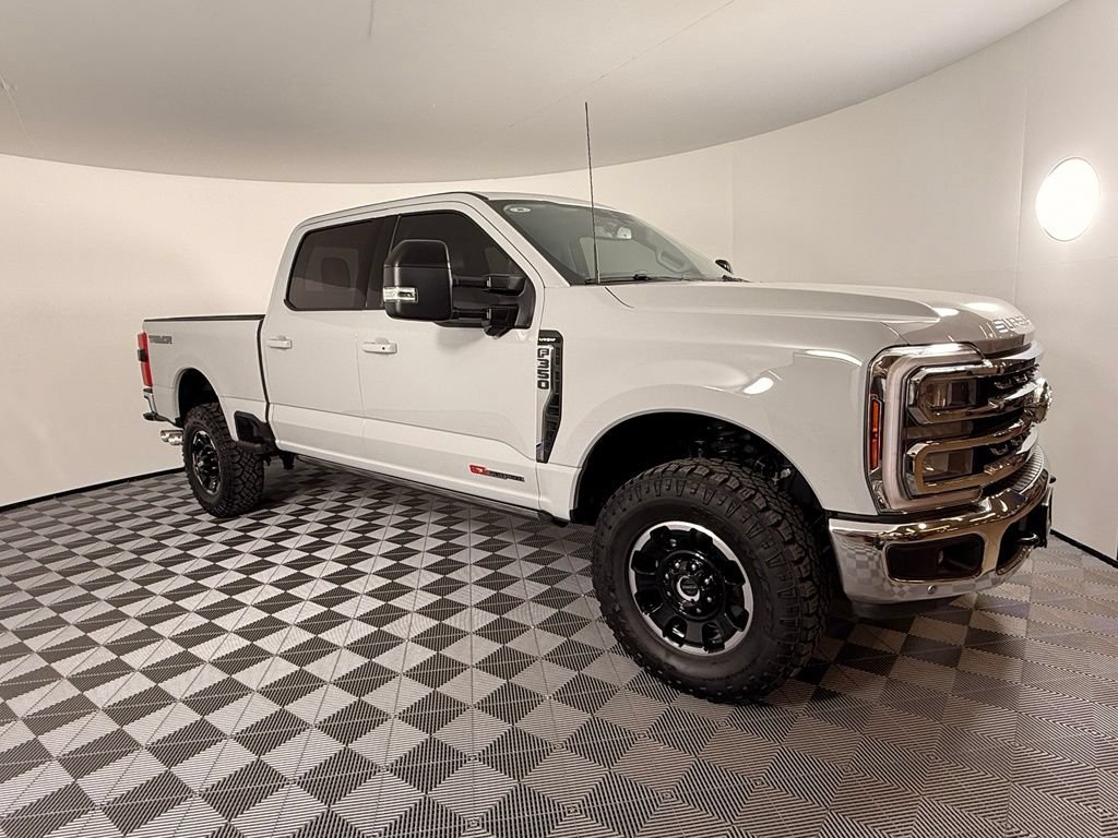 Certified 2025 Ford F350 Lariat w/ Lariat Ultimate Package AWD/4WD image 5