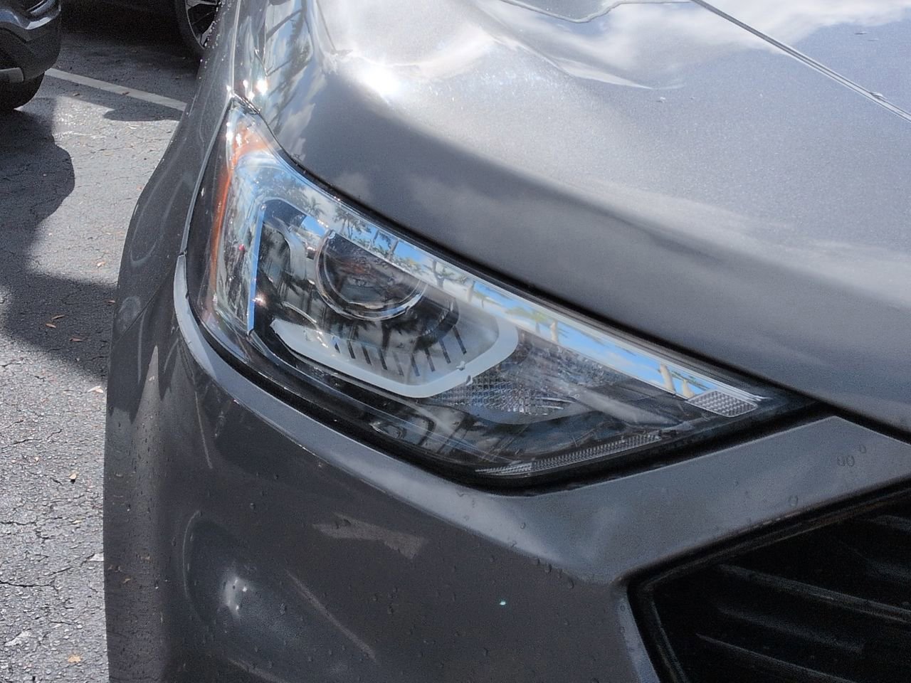 Certified 2022 Ford Edge SE w/ Black Appearance Package image 10