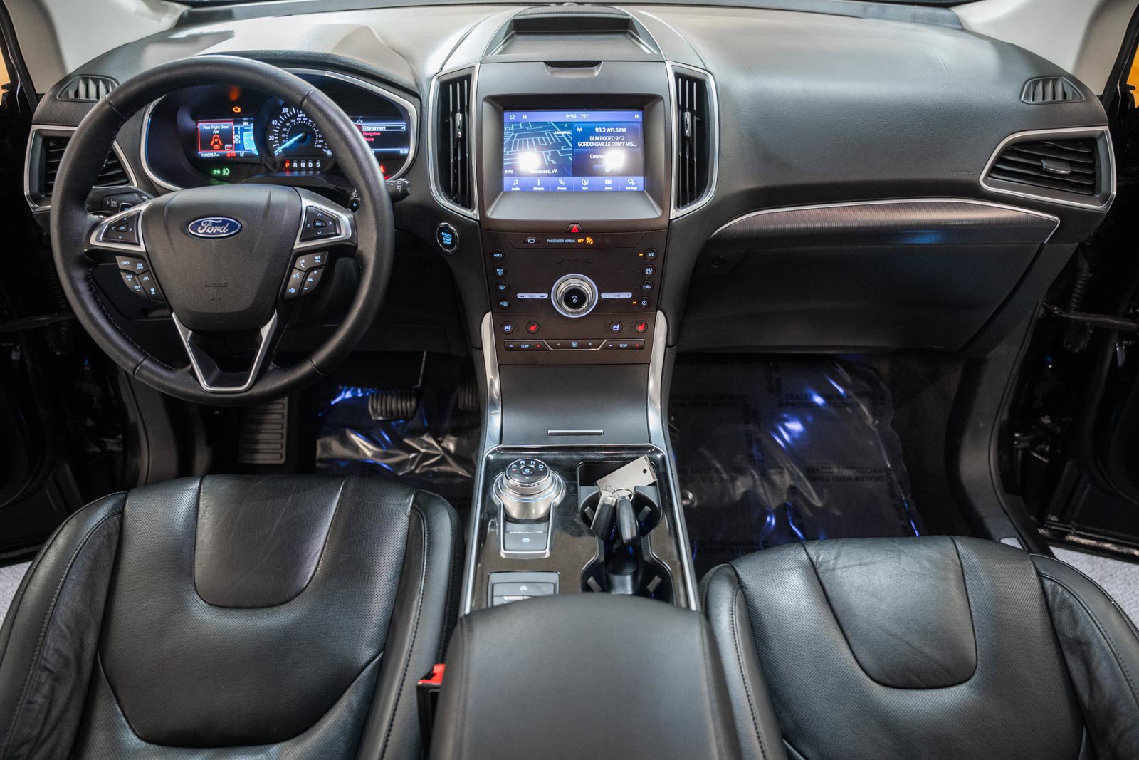 Certified 2020 Ford Edge Titanium w/ Equipment Group 301A AWD/4WD image 21