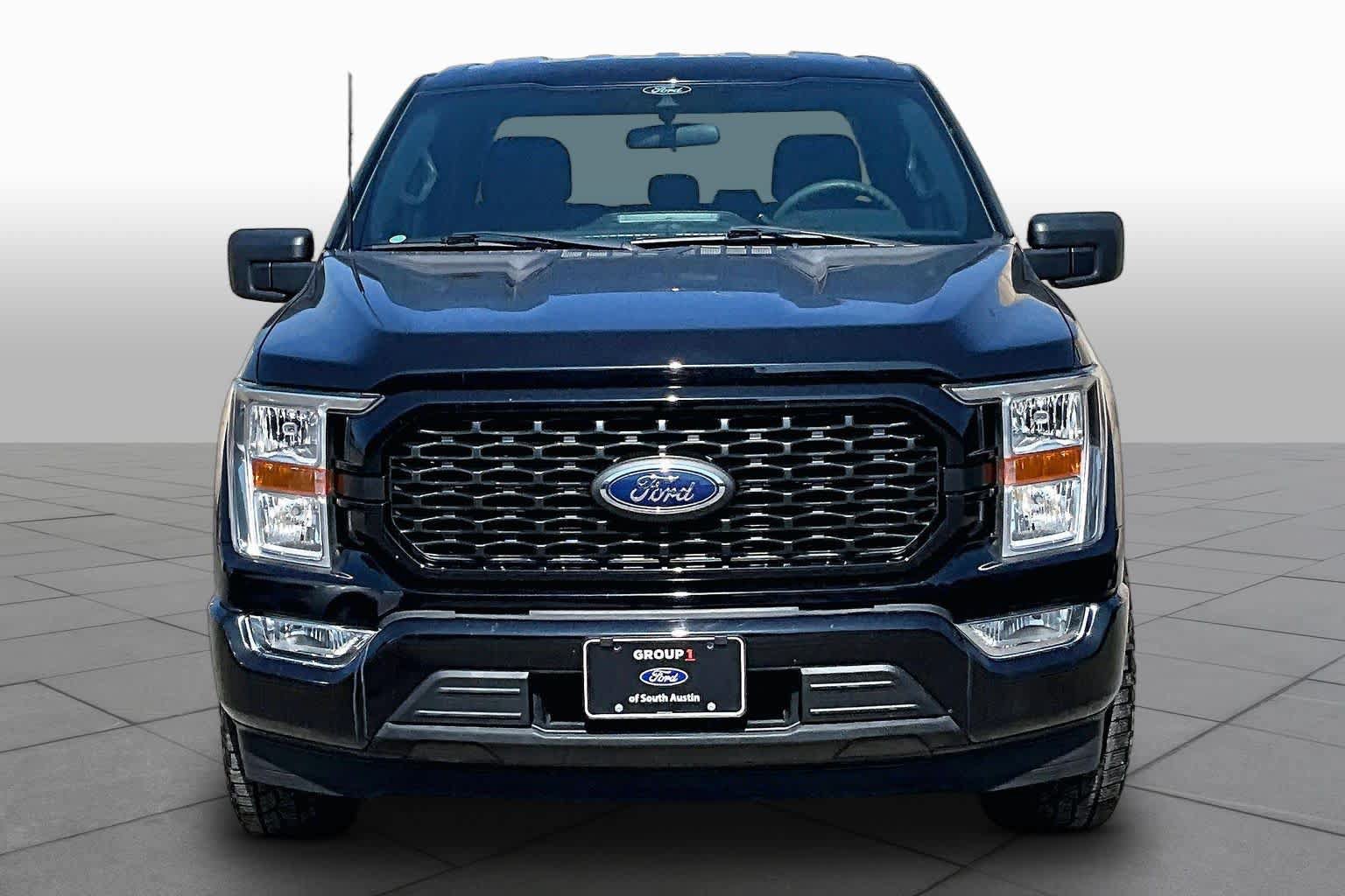 Certified 2022 Ford F150 XL w/ STX Appearance Package RWD image 4