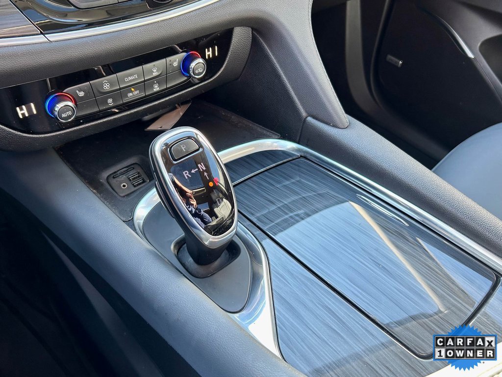 Used 2021 Buick Enclave Essence w/ Sport Touring Edition image 28