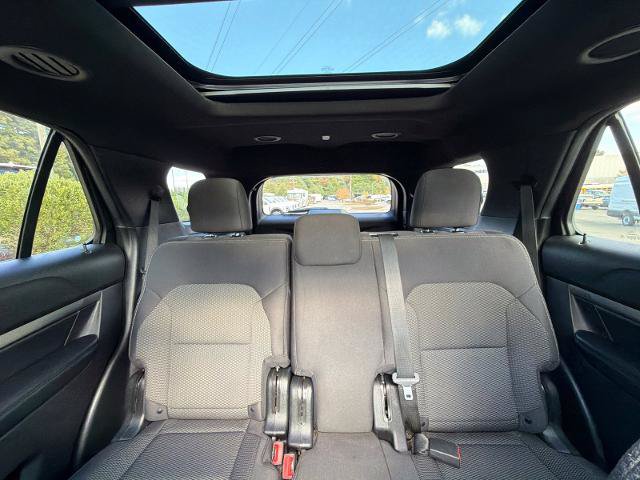 Certified 2019 Ford Explorer XLT w/ Equipment Group 201A AWD/4WD image 31