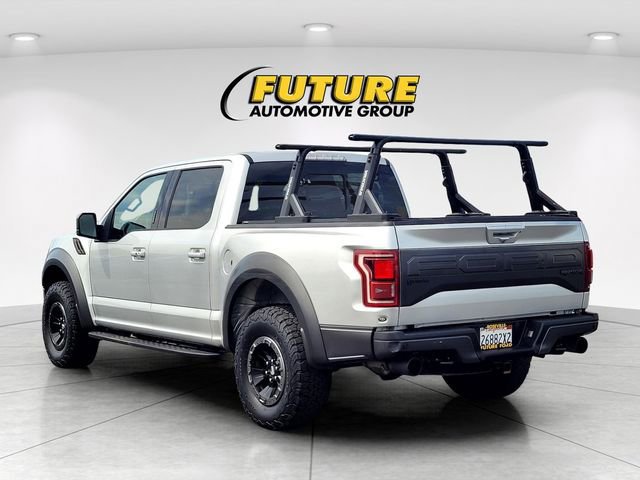 Certified 2018 Ford F150 Raptor w/ Equipment Group 802A Luxury image 3