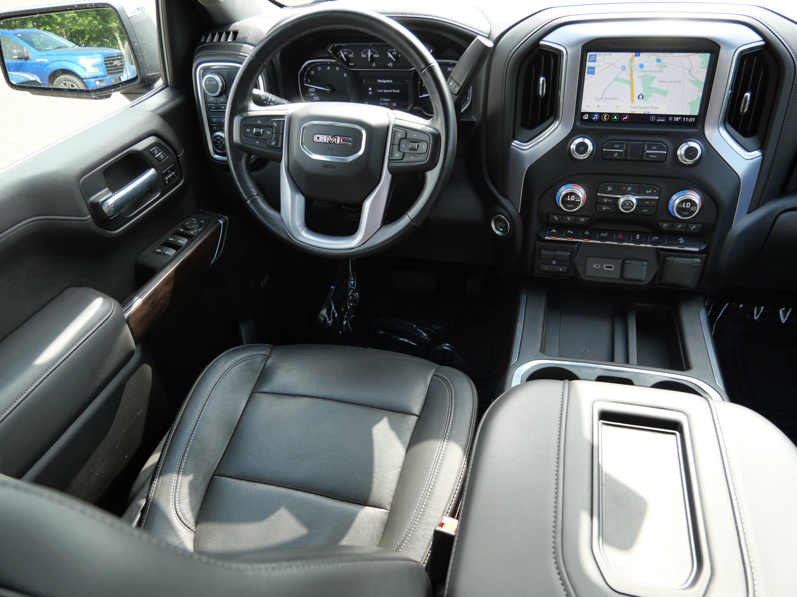Used 2020 GMC Sierra 1500 SLT w/ SLT Premium Plus Package AWD/4WD image 9