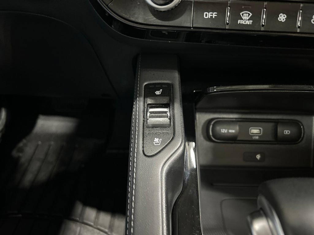 Used 2022 Kia Telluride EX w/ EX Premium Package AWD/4WD image 23