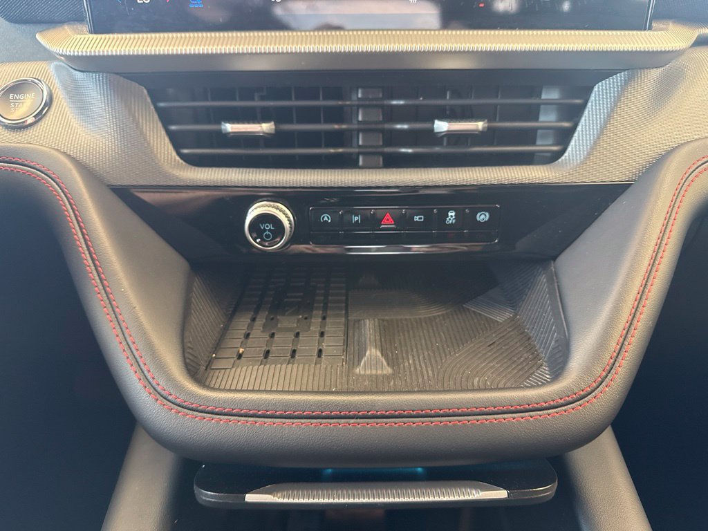 Certified 2025 Ford Explorer ST AWD/4WD image 22