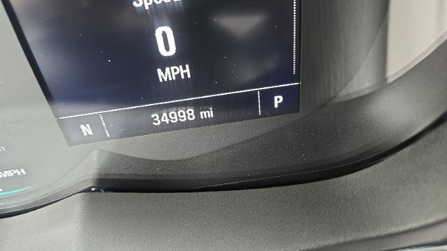 Used 2022 Chevrolet Trax LT w/ LT Convenience Package AWD/4WD image 12