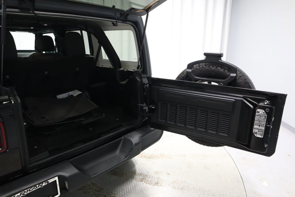 Used 2024 Jeep Wrangler Sport S image 16