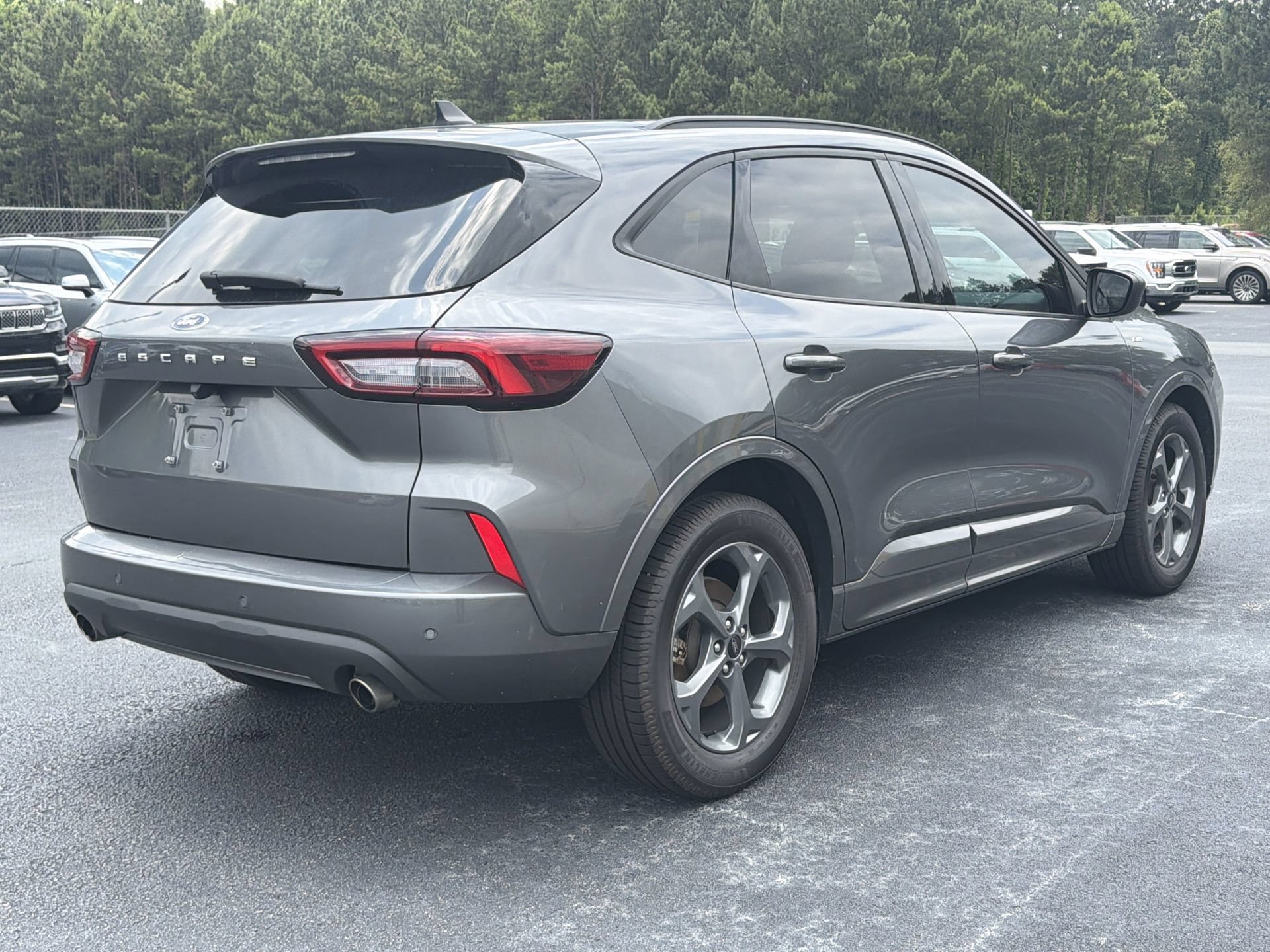 Certified 2023 Ford Escape ST-Line w/ Tech Pack #1 FWD image 7
