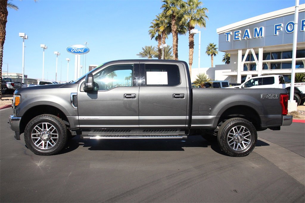 Certified 2017 Ford F250 Lariat w/ Lariat Value Package image 4