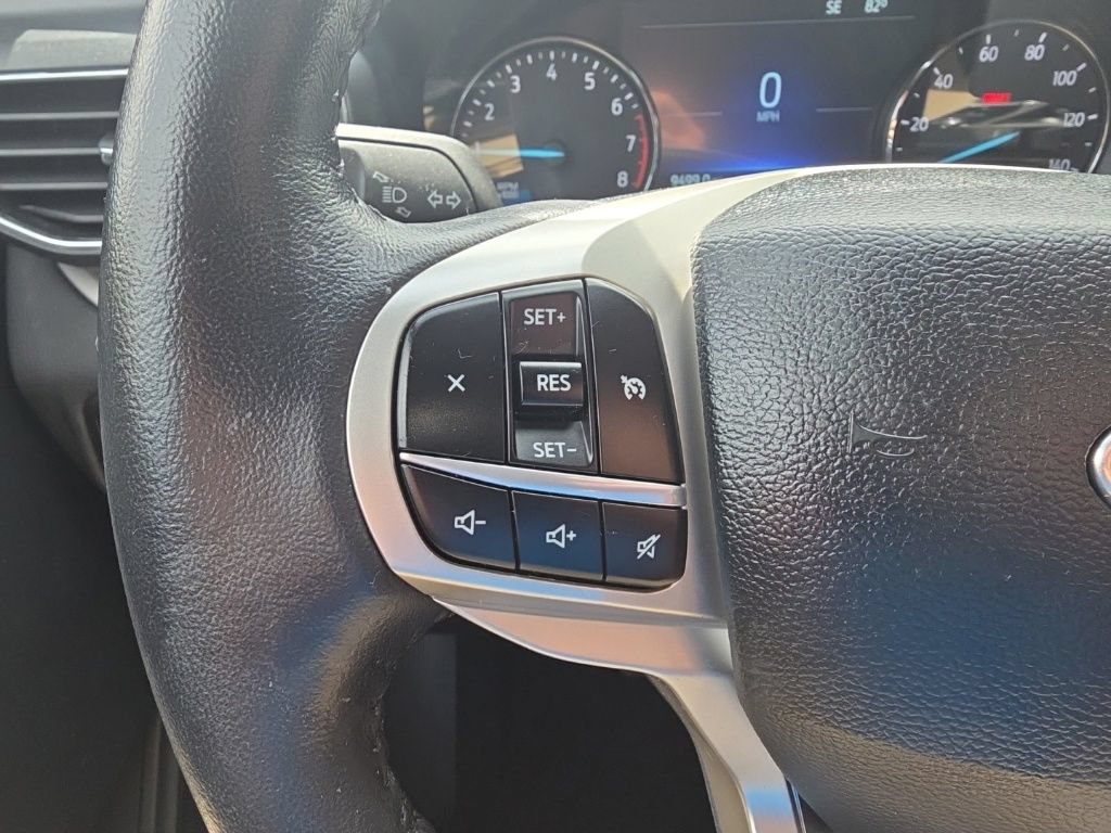 Certified 2023 Ford Explorer XLT w/ Equipment Group 202A AWD/4WD image 14