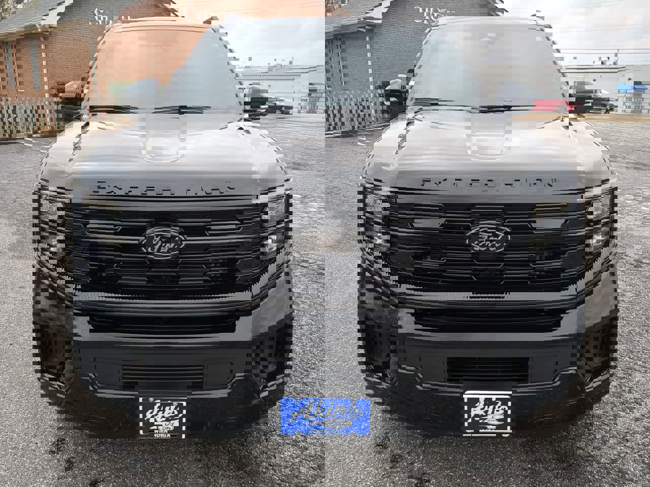 Certified 2025 Ford Expedition Max Platinum w/ Stealth Appearance Package image 7