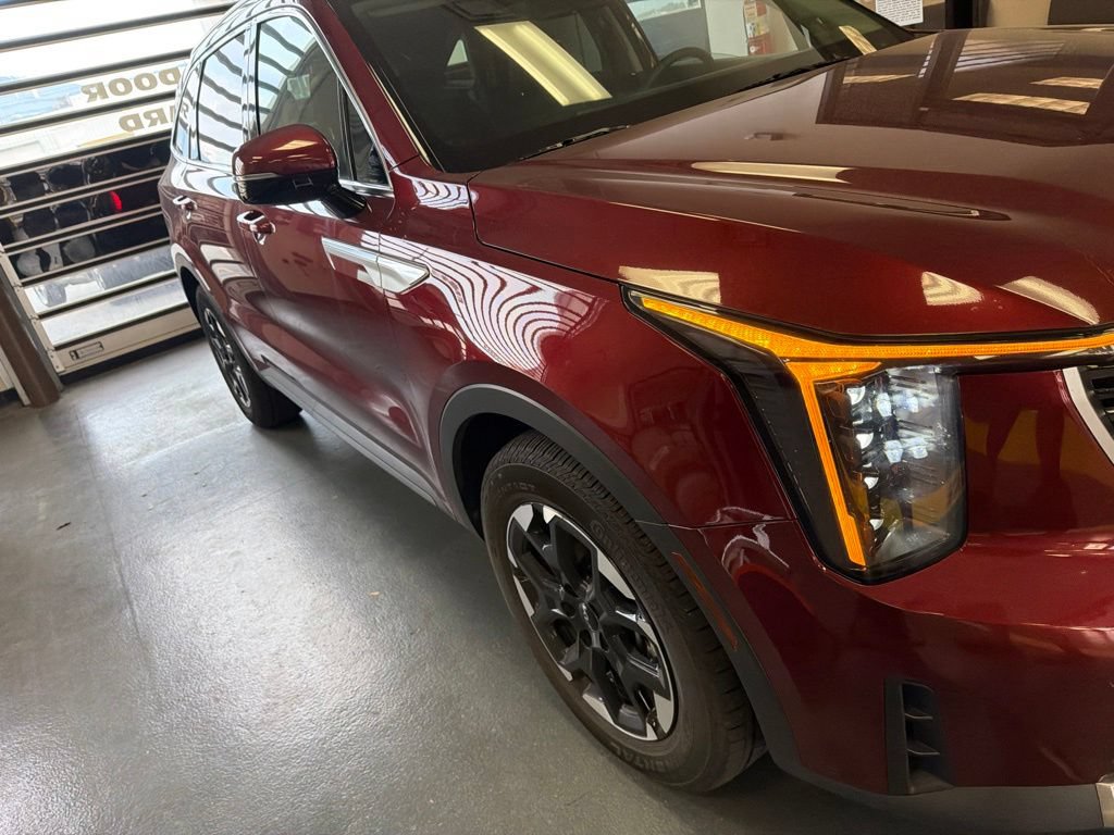 Used 2025 Kia Sorento S w/ Panoramic Sunroof Package