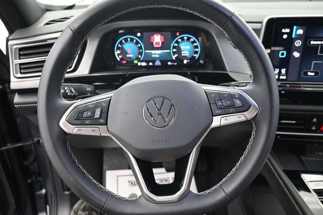 Used 2024 Volkswagen Atlas Cross Sport SE AWD/4WD image 27