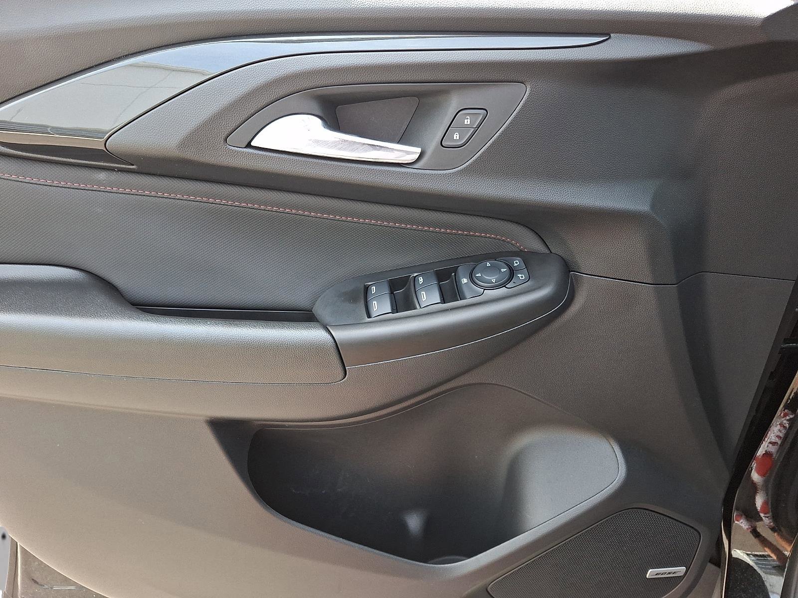 Used 2022 Chevrolet TrailBlazer RS w/ Technology Package image 12