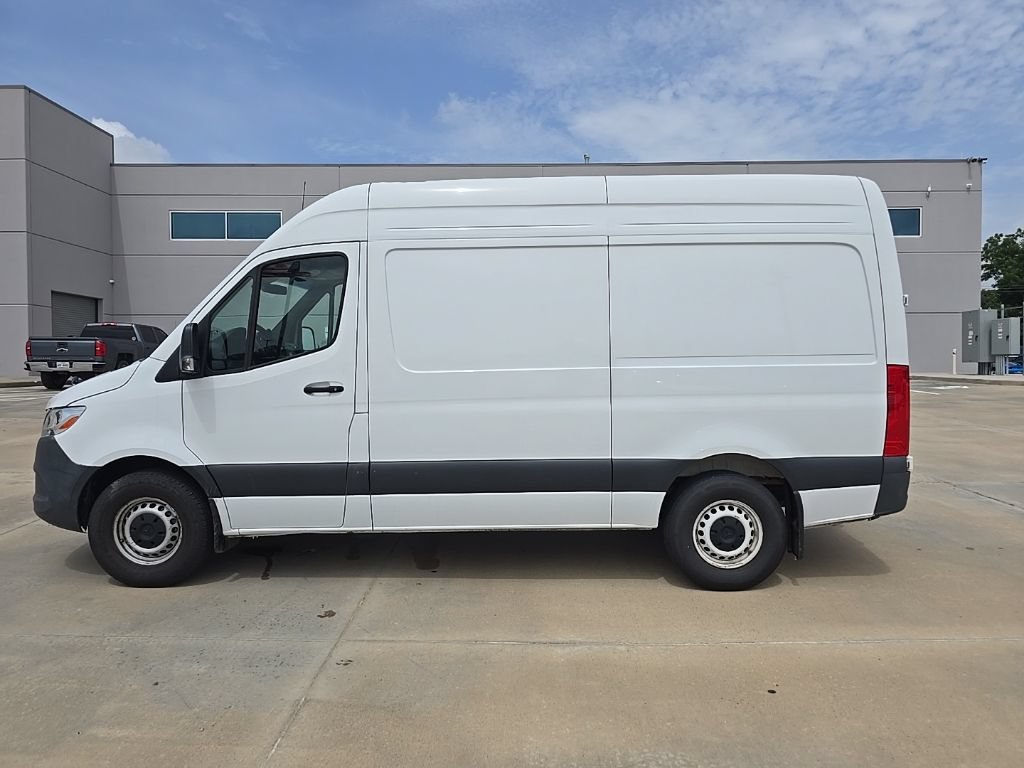 Used 2024 Mercedes-Benz Sprinter 2500 image 5