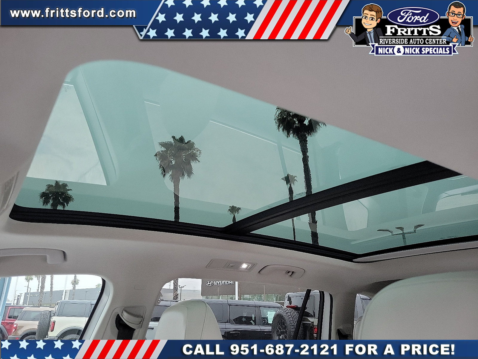 Used 2021 Volkswagen Tiguan SE w/ Panoramic Sunroof Package FWD image 13