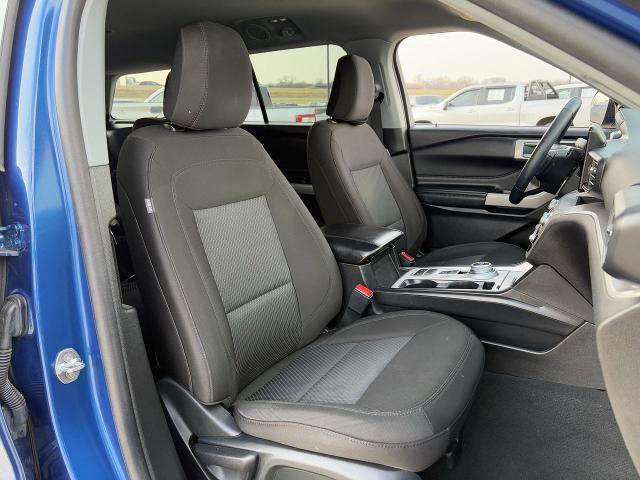 Certified 2023 Ford Explorer XLT image 28