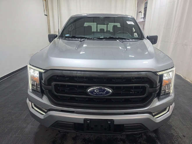 Certified 2022 Ford F150 XLT w/ Equipment Group 302A High AWD/4WD image 4