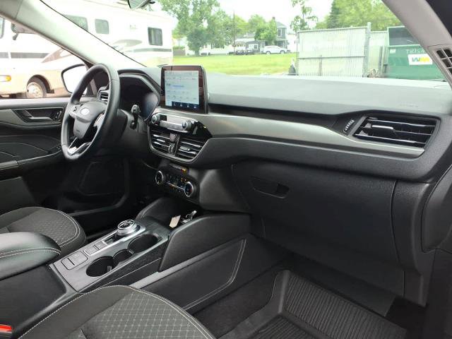 Certified 2023 Ford Escape Active AWD/4WD image 10