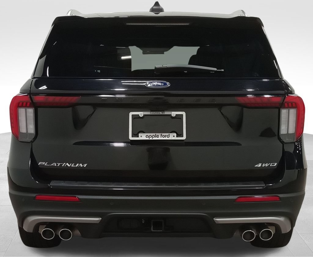 Certified 2025 Ford Explorer Platinum w/ Ultimate Package AWD/4WD image 5