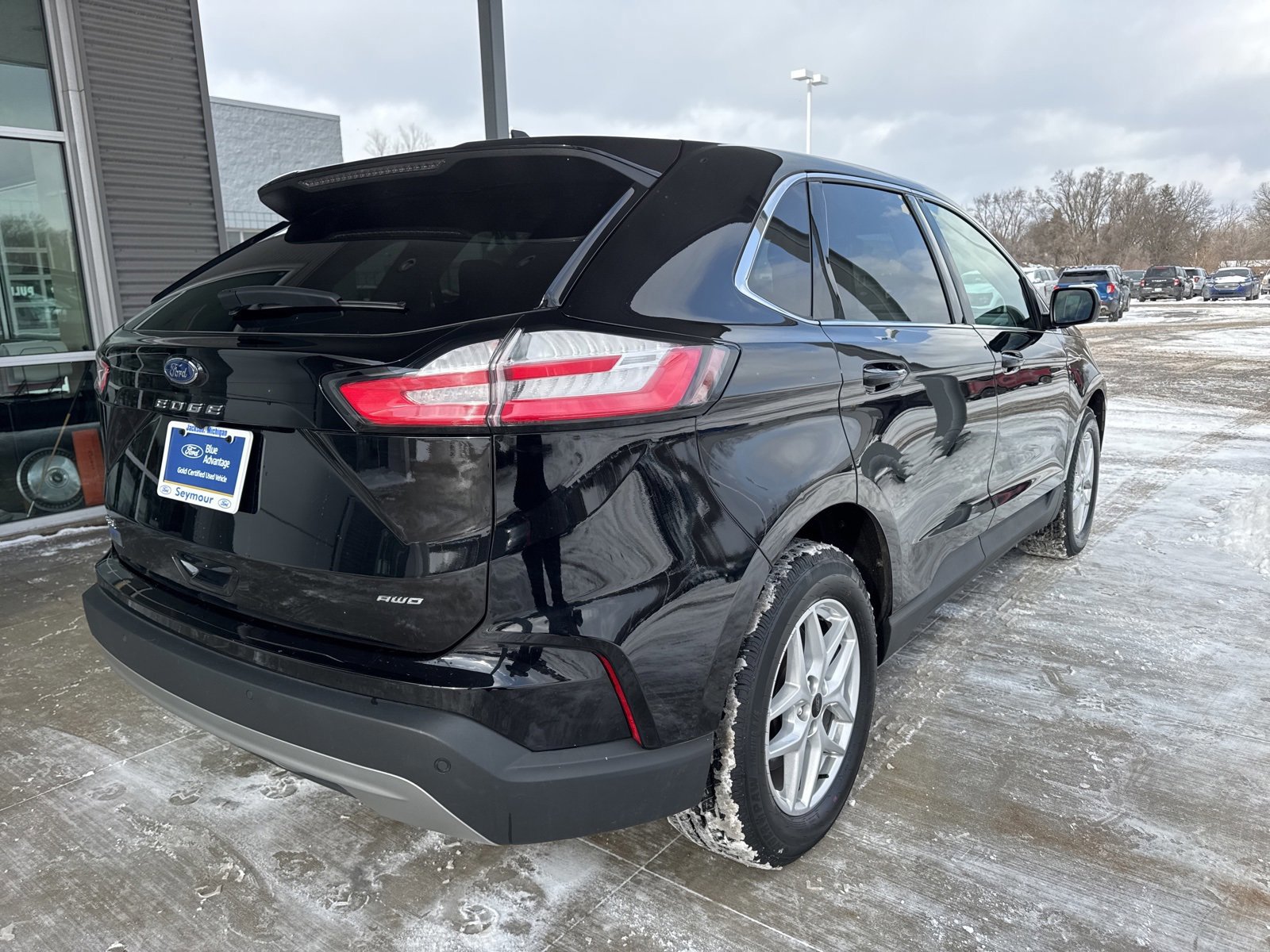 Certified 2024 Ford Edge SEL w/ Convenience Package image 5