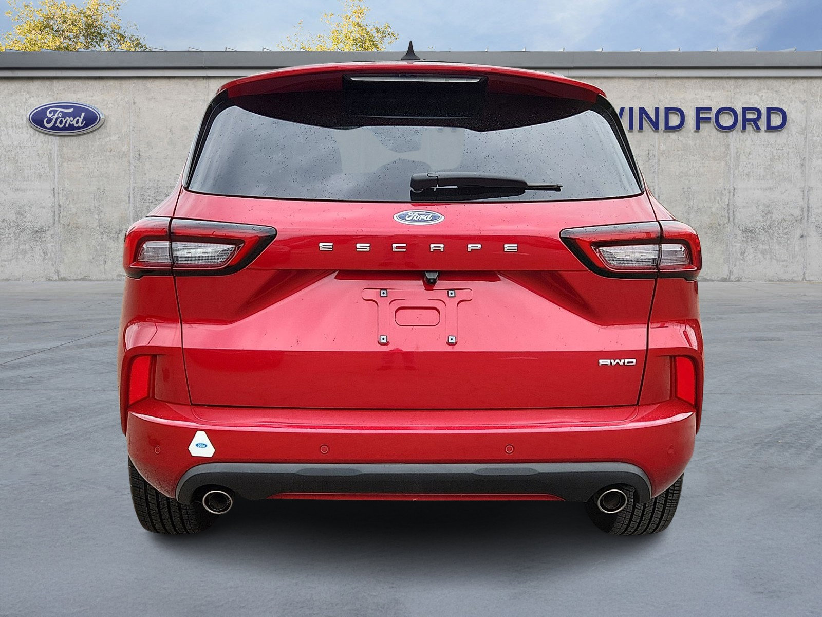 Certified 2023 Ford Escape ST-Line Elite w/ Premium Technology Package AWD/4WD image 5