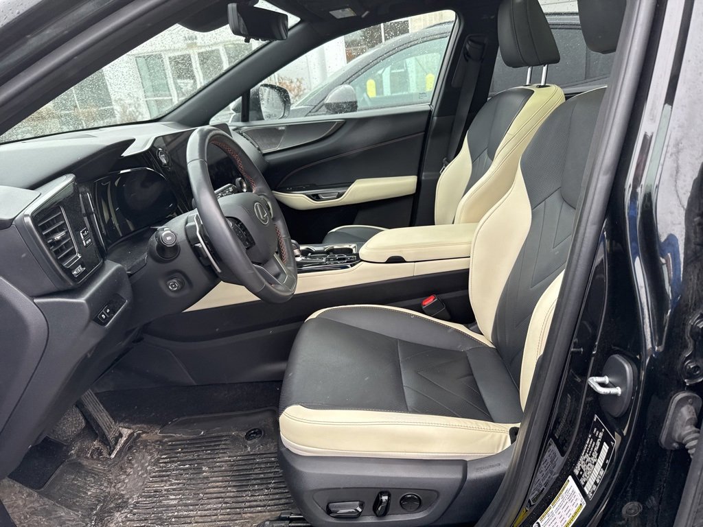 Used 2022 Lexus NX 300h AWD image 13