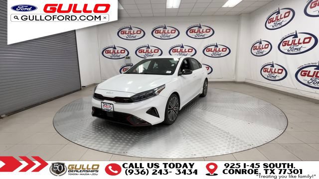 Used 2022 Kia Forte GT w/ GT Technology Package FWD image 5