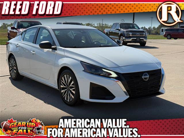 Used 2025 Nissan Altima 2.5 SV