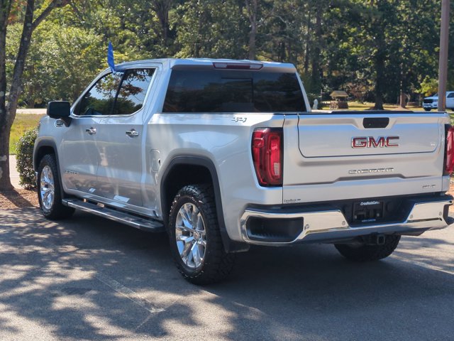Used 2021 GMC Sierra 1500 SLT w/ SLT Premium Plus Package AWD/4WD image 5