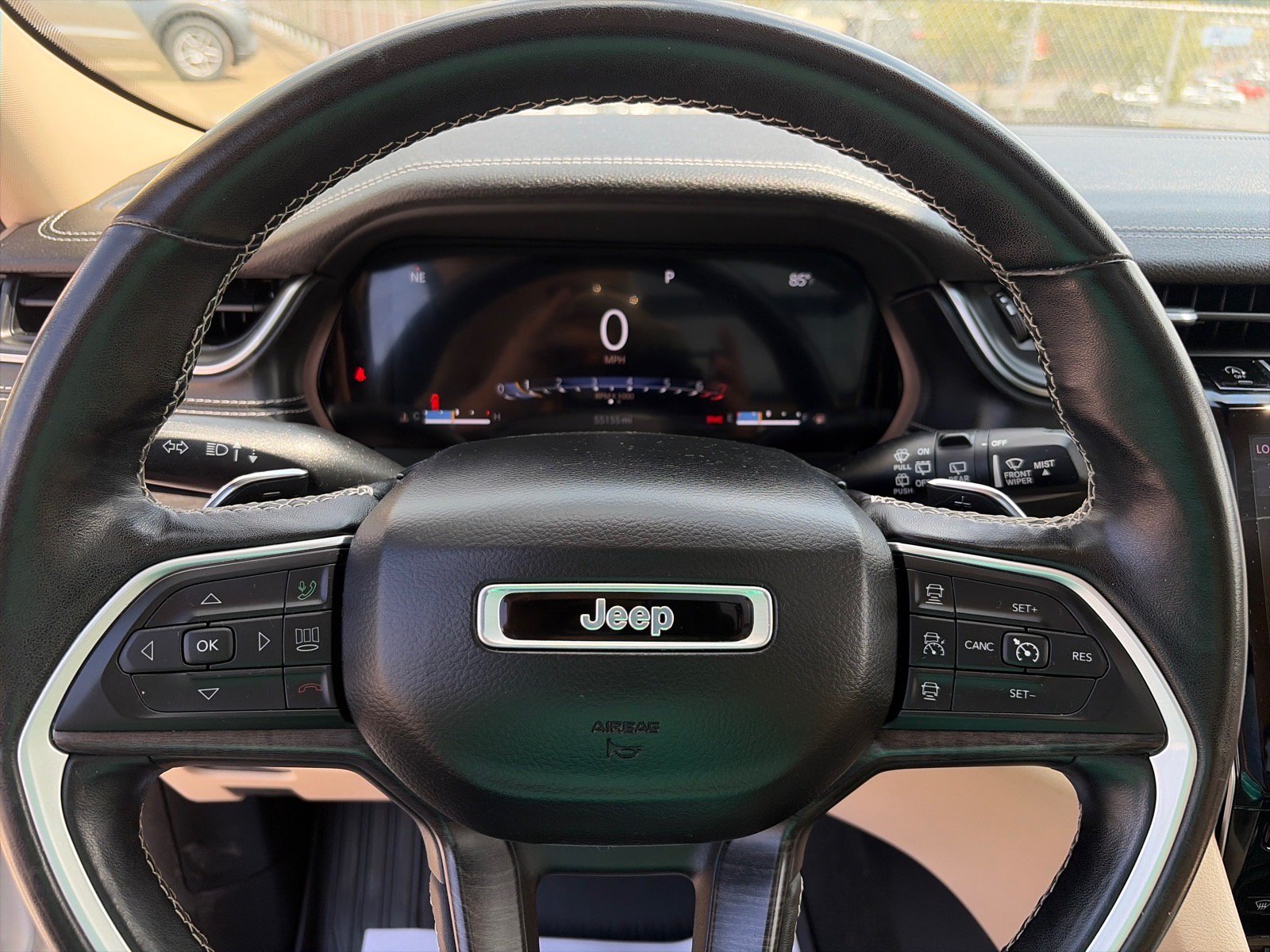 Used 2021 Jeep Grand Cherokee L Limited w/ Luxury Tech Group II AWD/4WD image 15