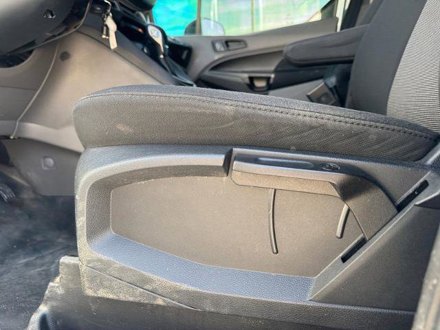 Certified 2022 Ford Transit Connect XL image 21