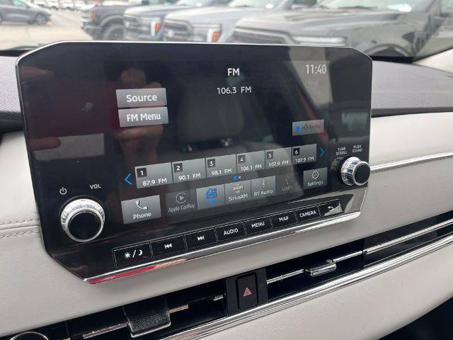 Used 2023 Mitsubishi Outlander AWD image 34