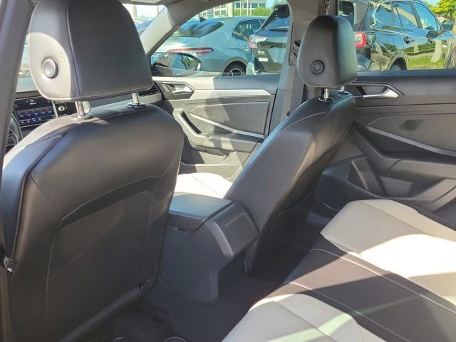 Used 2020 Volkswagen Jetta R-Line FWD image 14