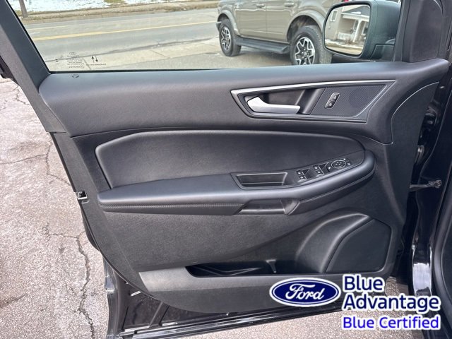 Certified 2024 Ford Edge SE image 14
