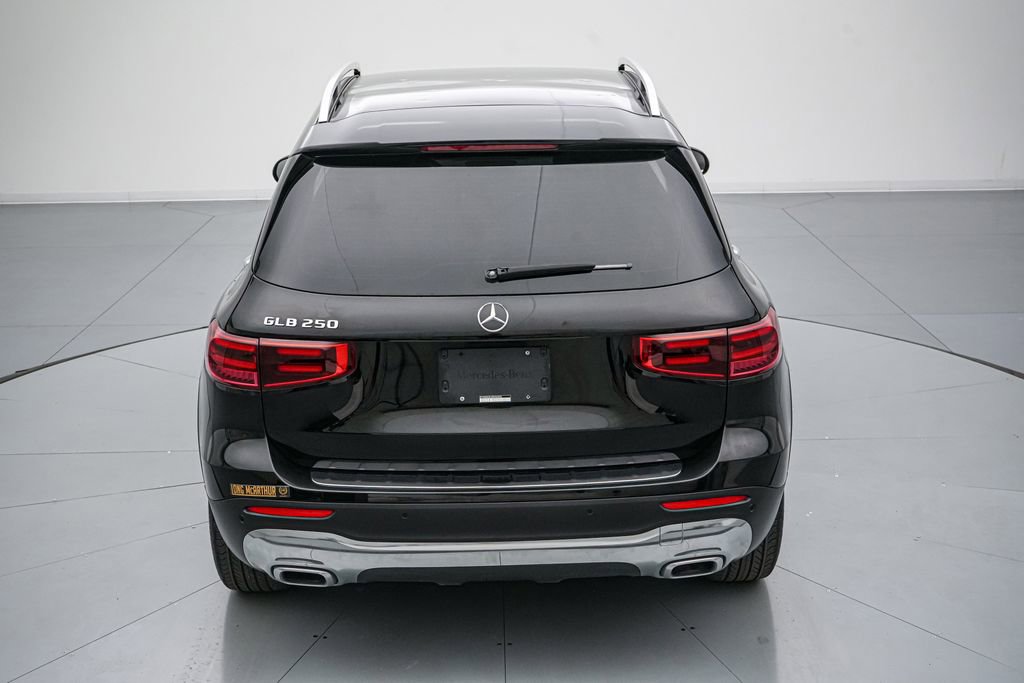 Used 2024 Mercedes-Benz GLB 250 image 6