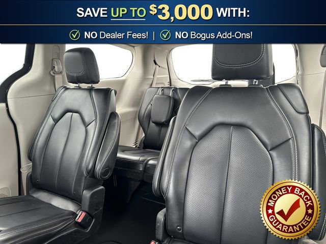 Used 2023 Chrysler Pacifica Touring-L FWD image 21