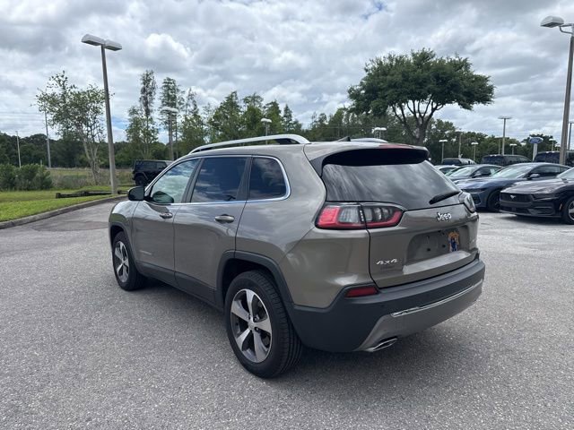 Used 2020 Jeep Cherokee Limited image 3