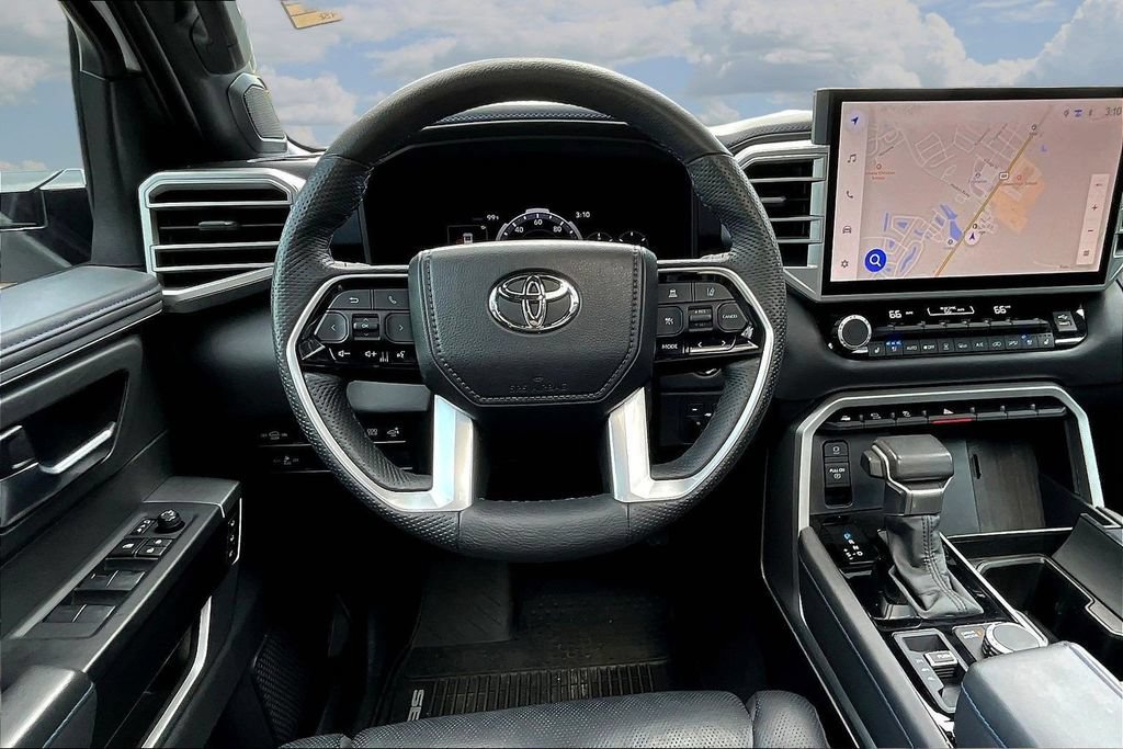 Used 2025 Toyota Sequoia Platinum AWD/4WD image 10