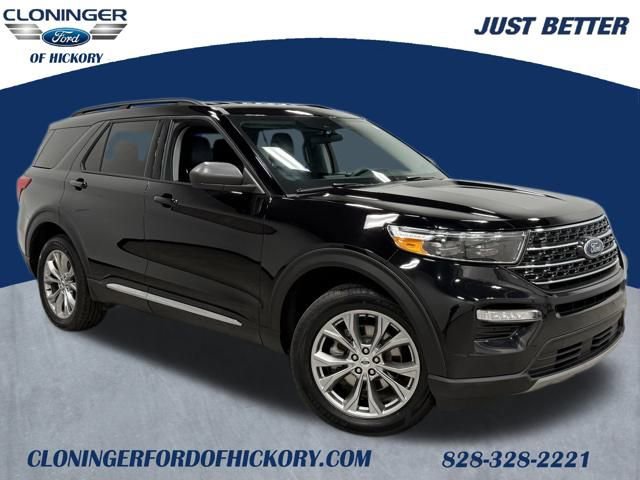 Certified 2023 Ford Explorer XLT w/ Equipment Group 202A image 1
