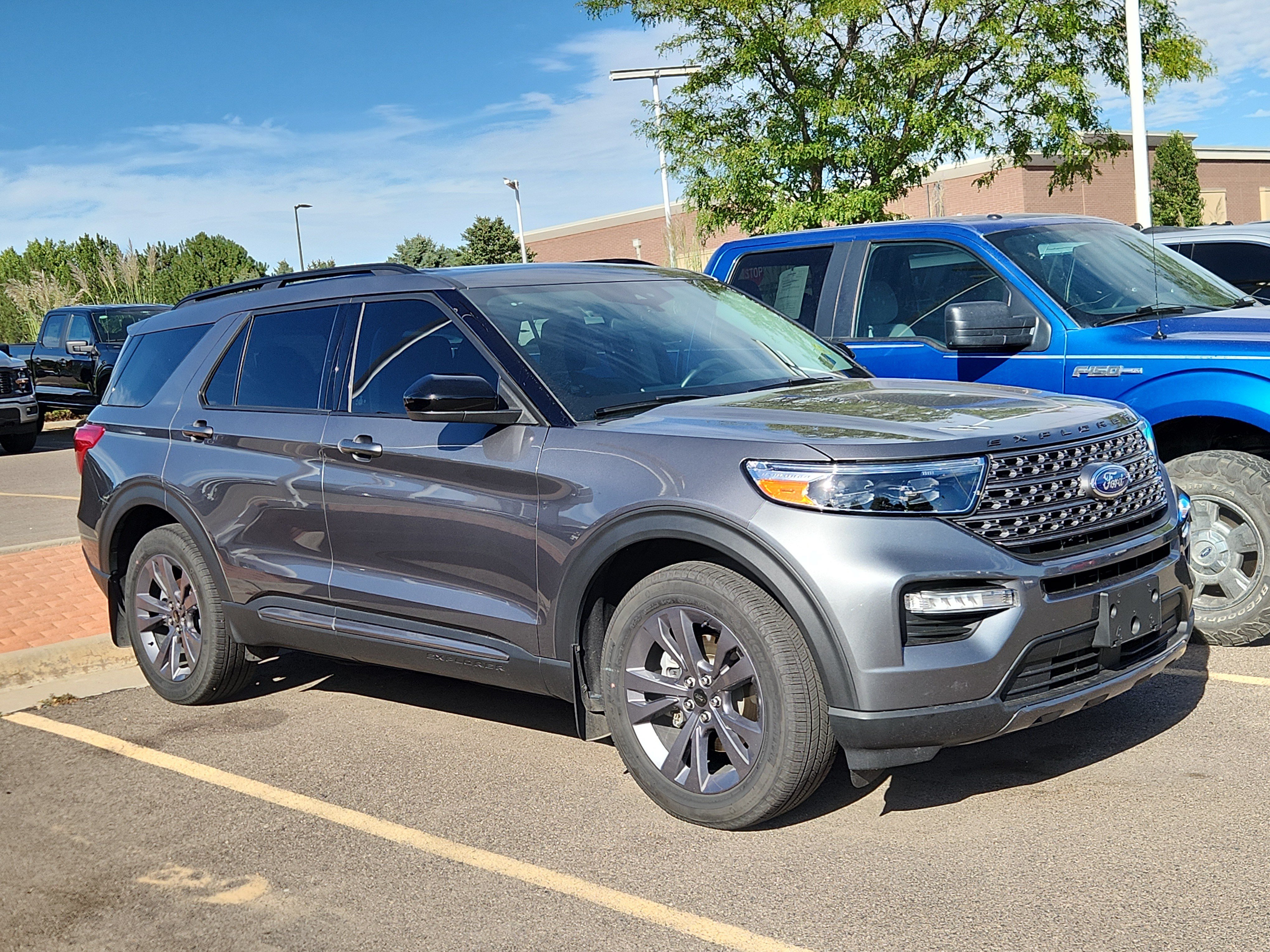 Certified 2024 Ford Explorer XLT w/ Equipment Group 202A AWD/4WD image 4
