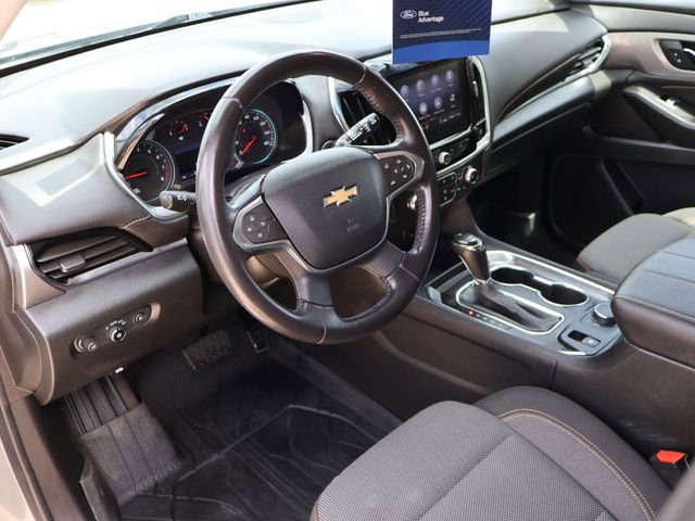 Used 2020 Chevrolet Traverse LT image 24