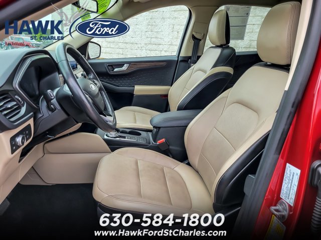 Certified 2020 Ford Escape Titanium AWD/4WD image 8