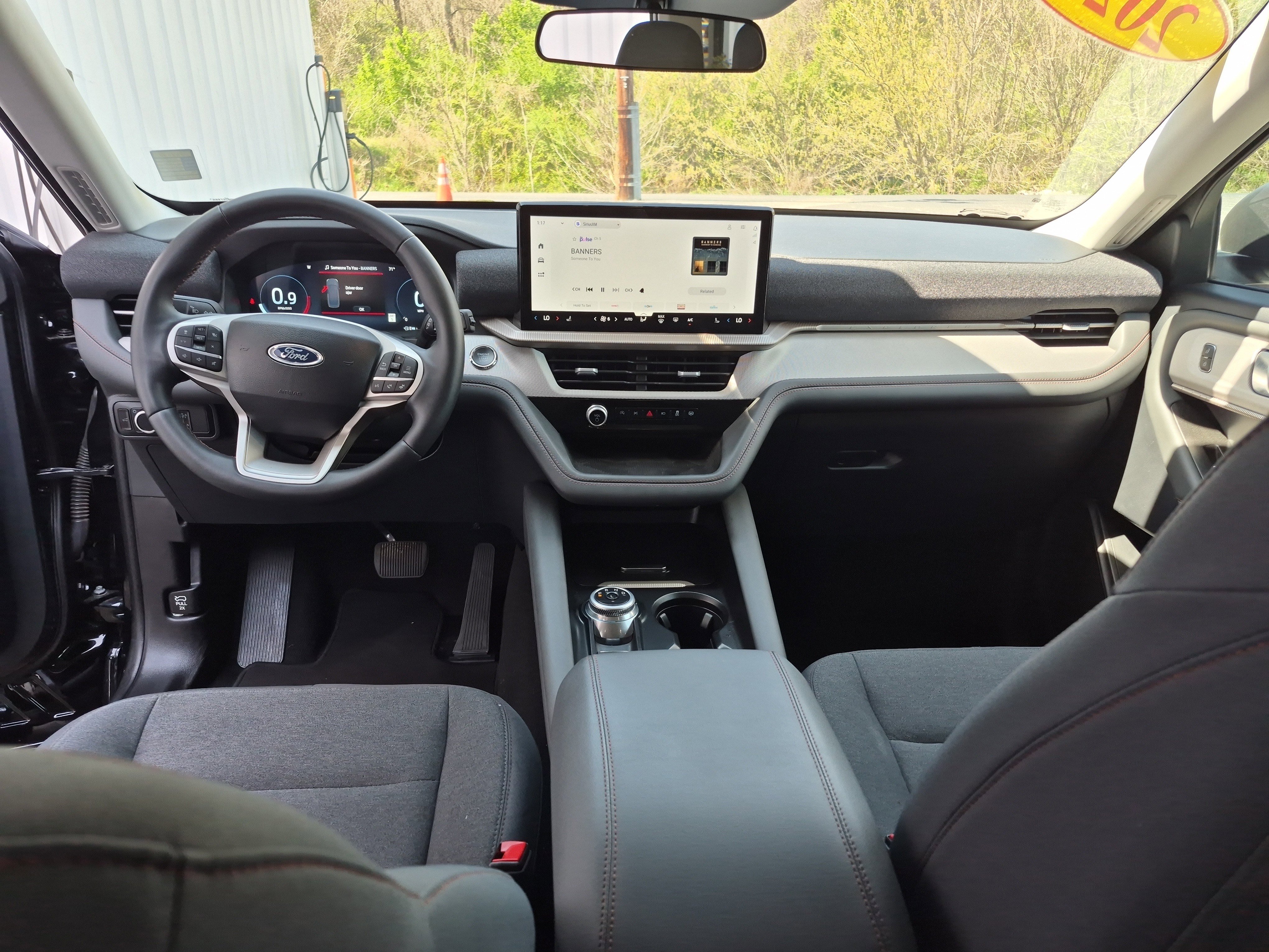 Certified 2025 Ford Explorer Active image 20