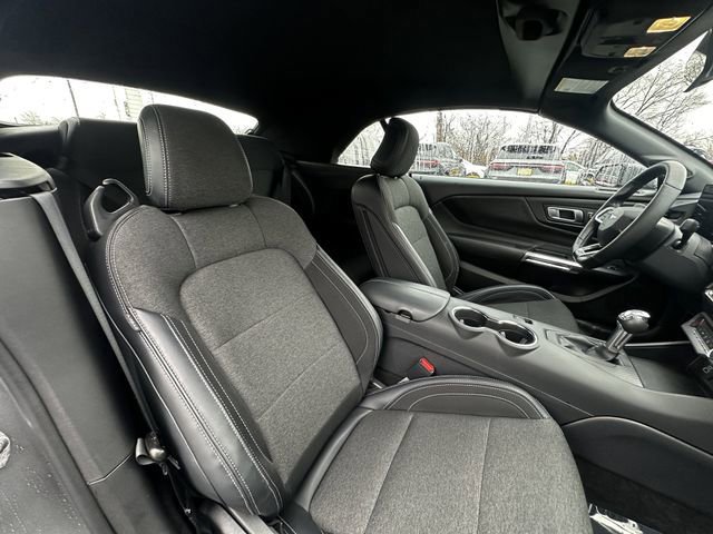 Certified 2025 Ford Mustang Convertible image 33