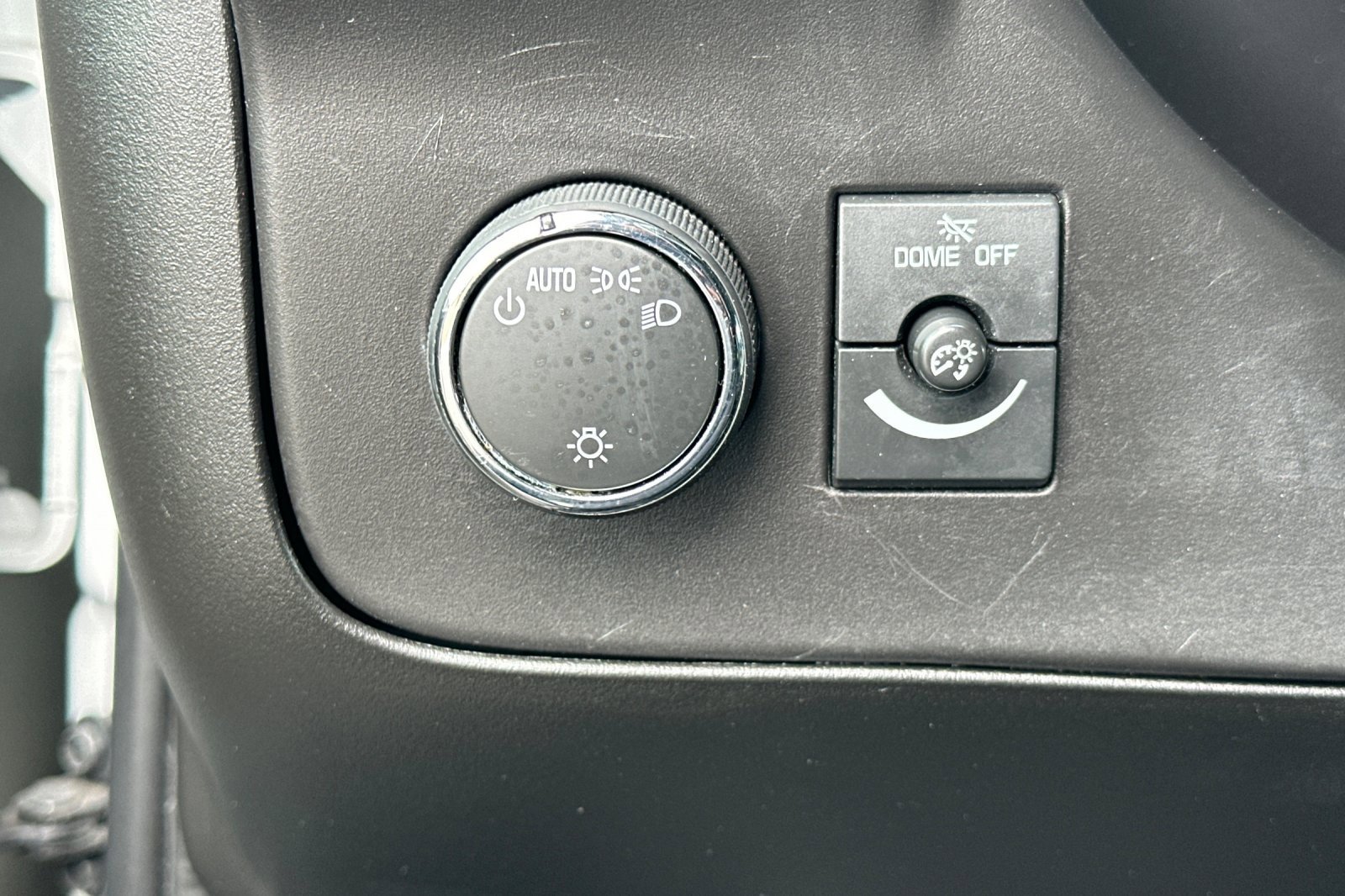 Used 2023 Chevrolet Express 2500 w/ Driver Convenience Package image 26