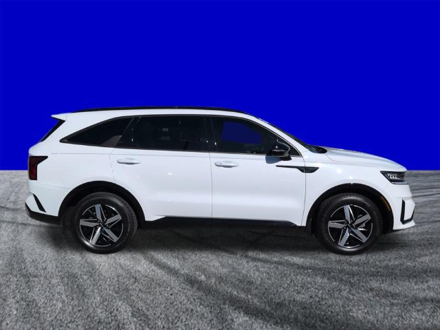 Used 2023 Kia Sorento S w/ Panoramic Sunroof Package FWD image 3