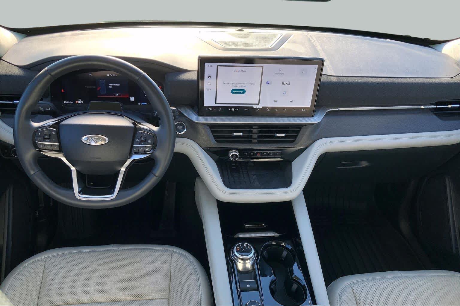 Certified 2025 Ford Explorer Platinum w/ Ultimate Package RWD image 15